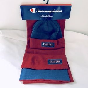 NWT Champion hat and scarf set. One Size